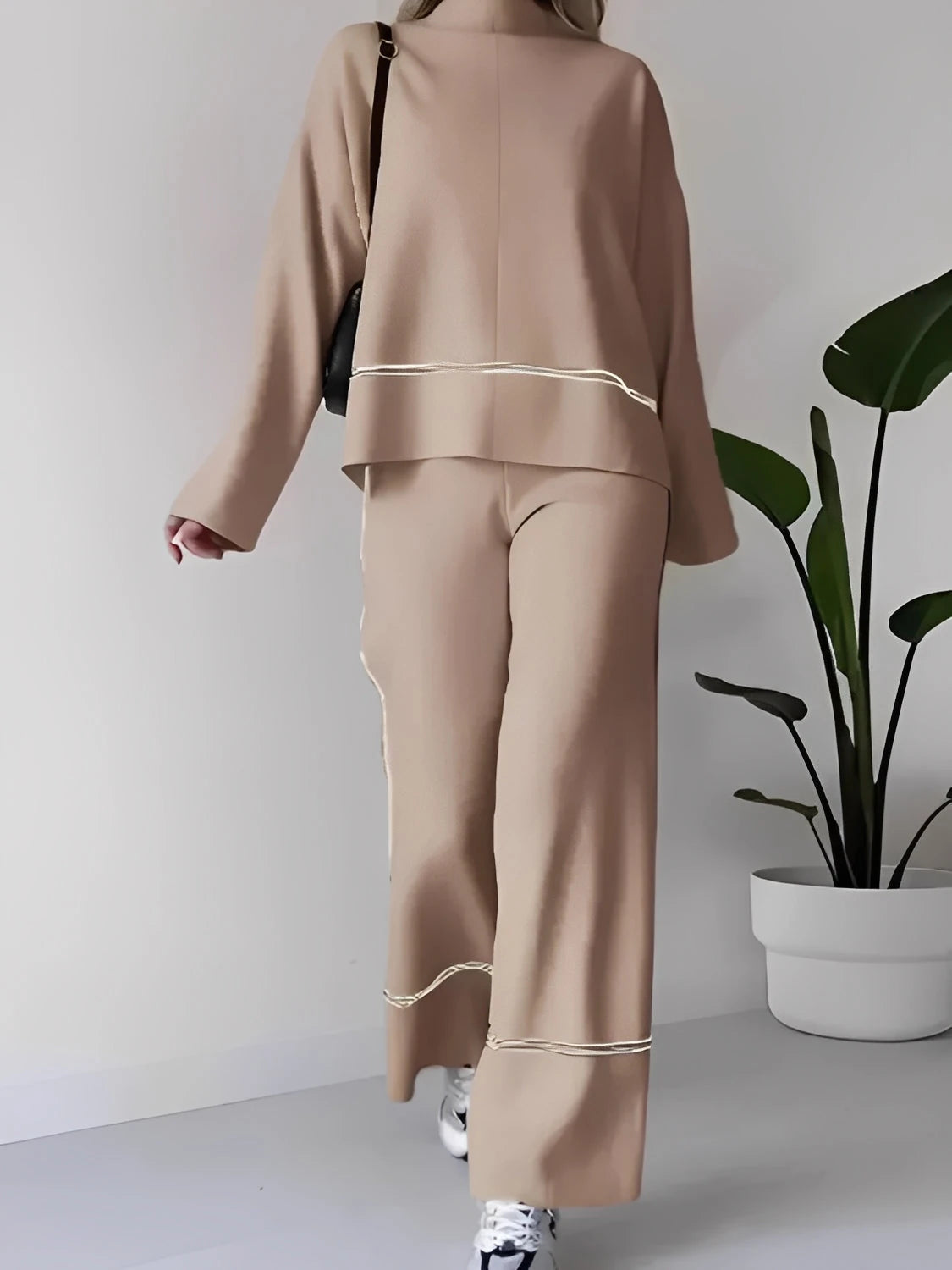Conjunto Amélie em Tricô com Suéter Mullet Gola Alta e Calça